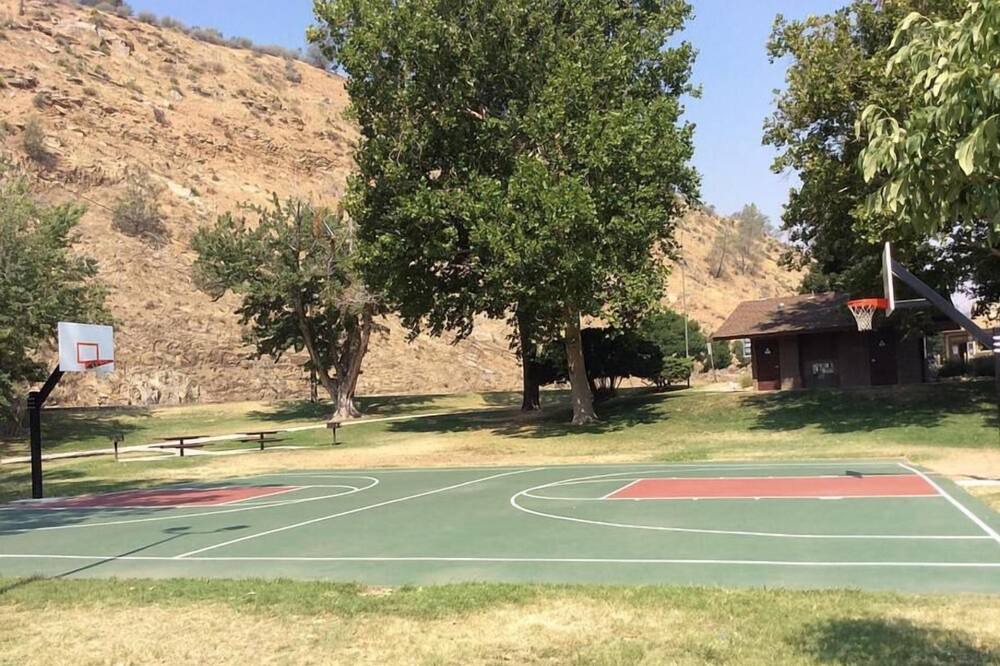 Photo of Others in Kernville