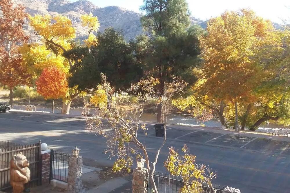 Photo of Outdoor in Kernville