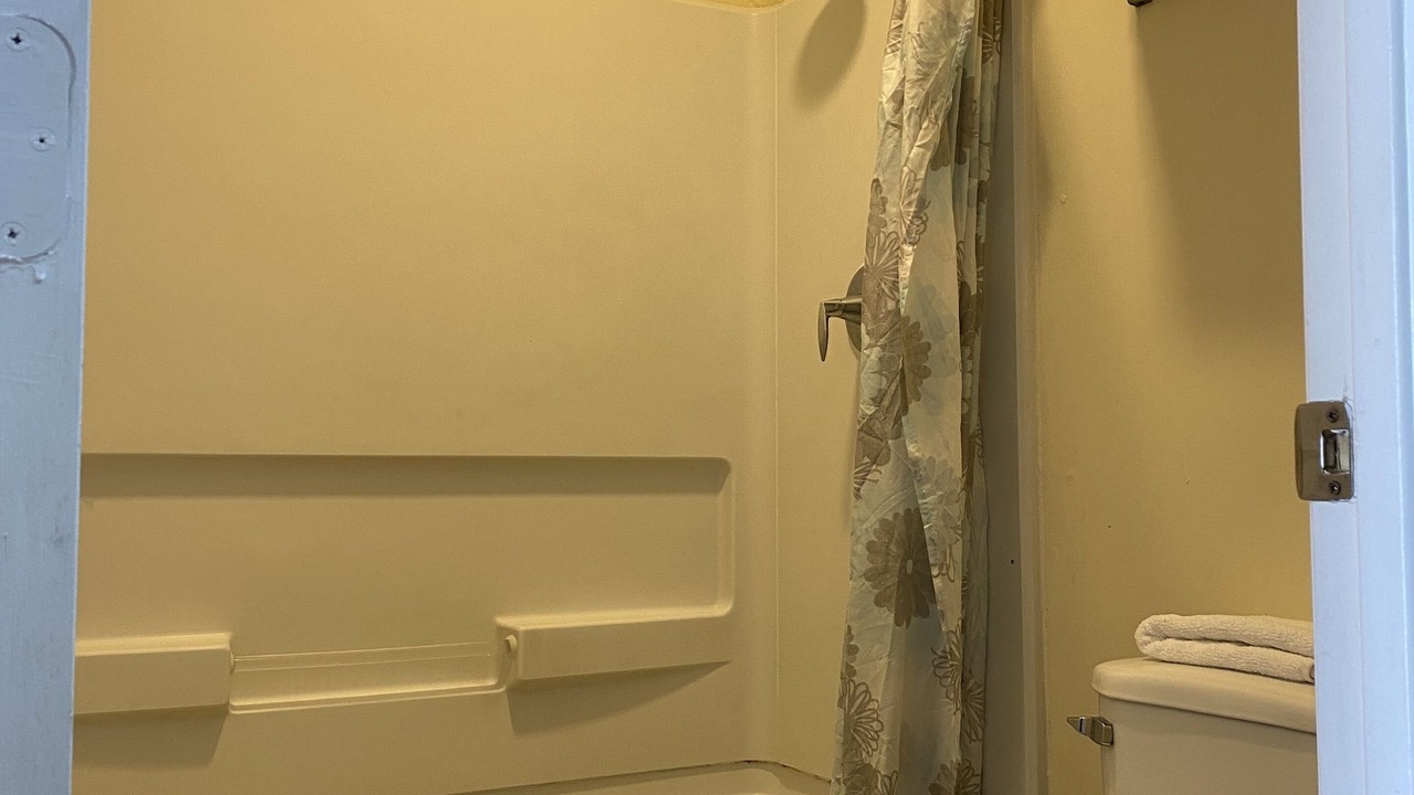 Photo of Bathroom in Los Angeles