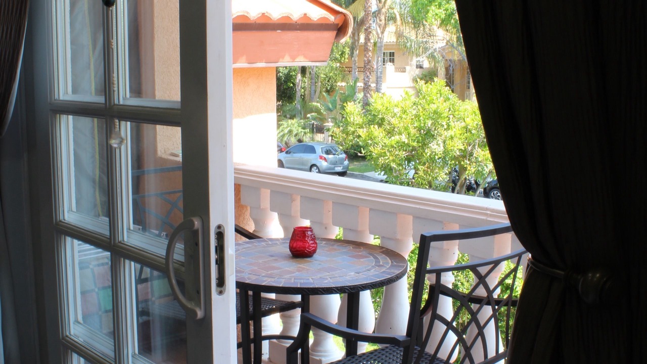 Photo of Patio Balcony in Sherman Oaks