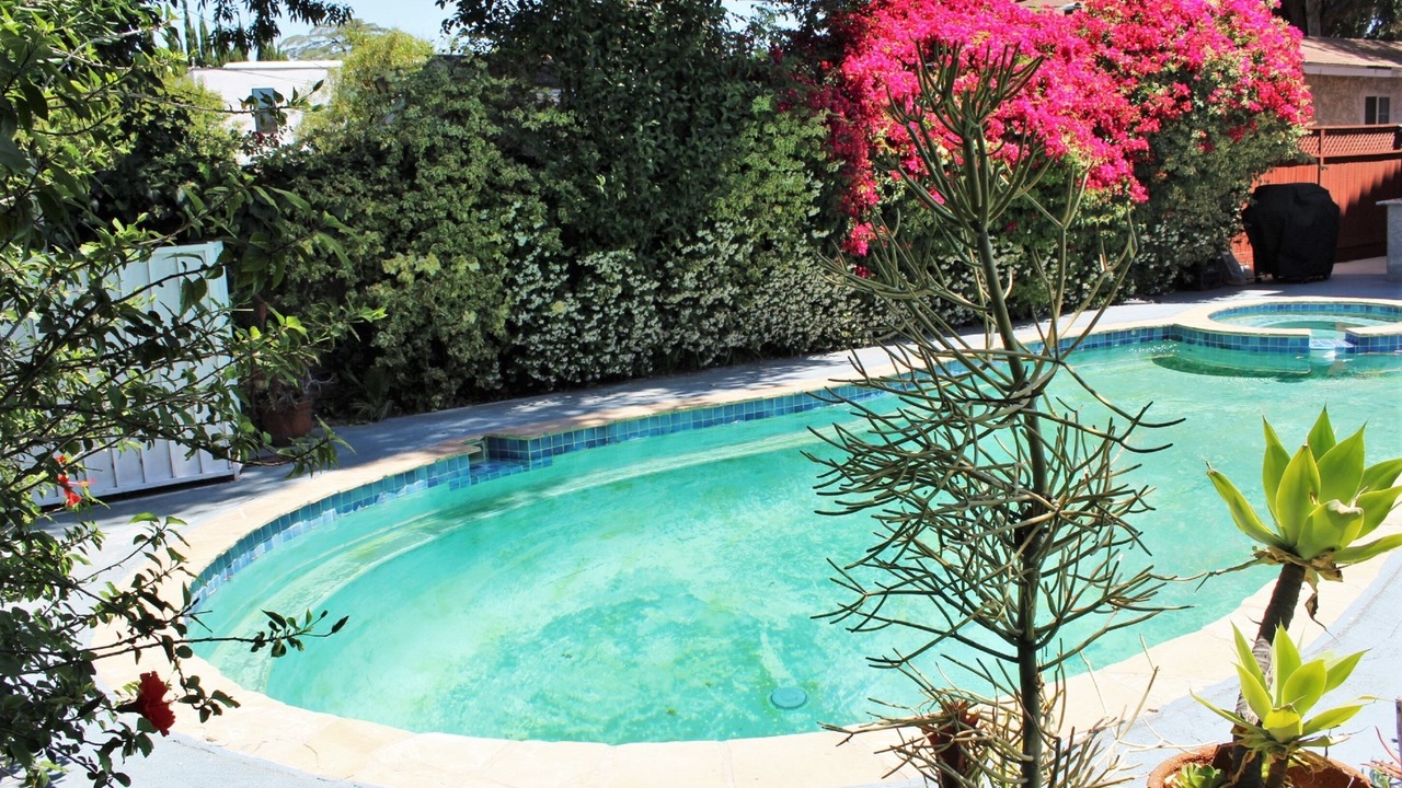 Photo of Outdoor in Sherman Oaks