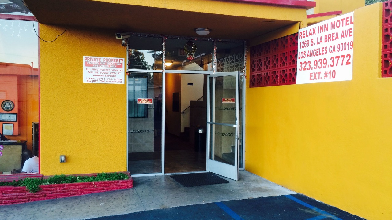 Photo of Outdoor in Mid-Wilshire