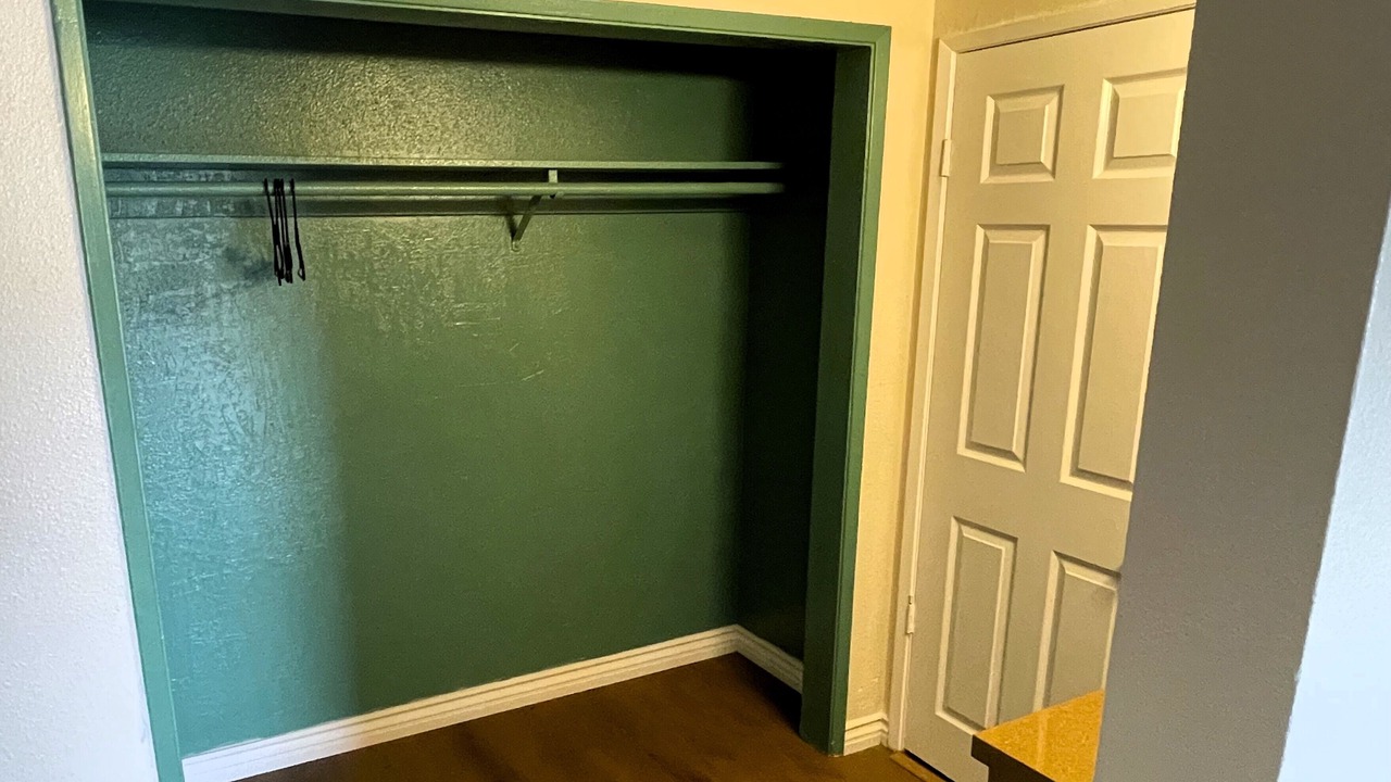 Photo of Bedroom in Mid-Wilshire