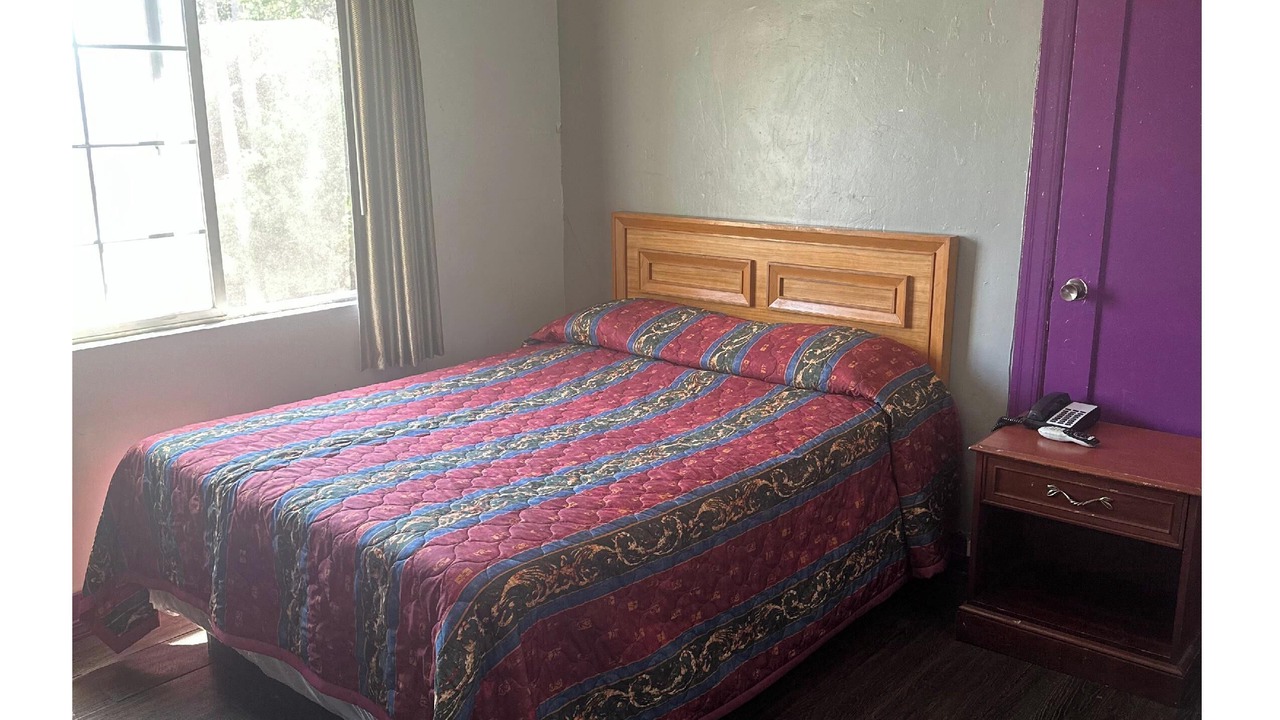 Photo of Bedroom in Little Armenia