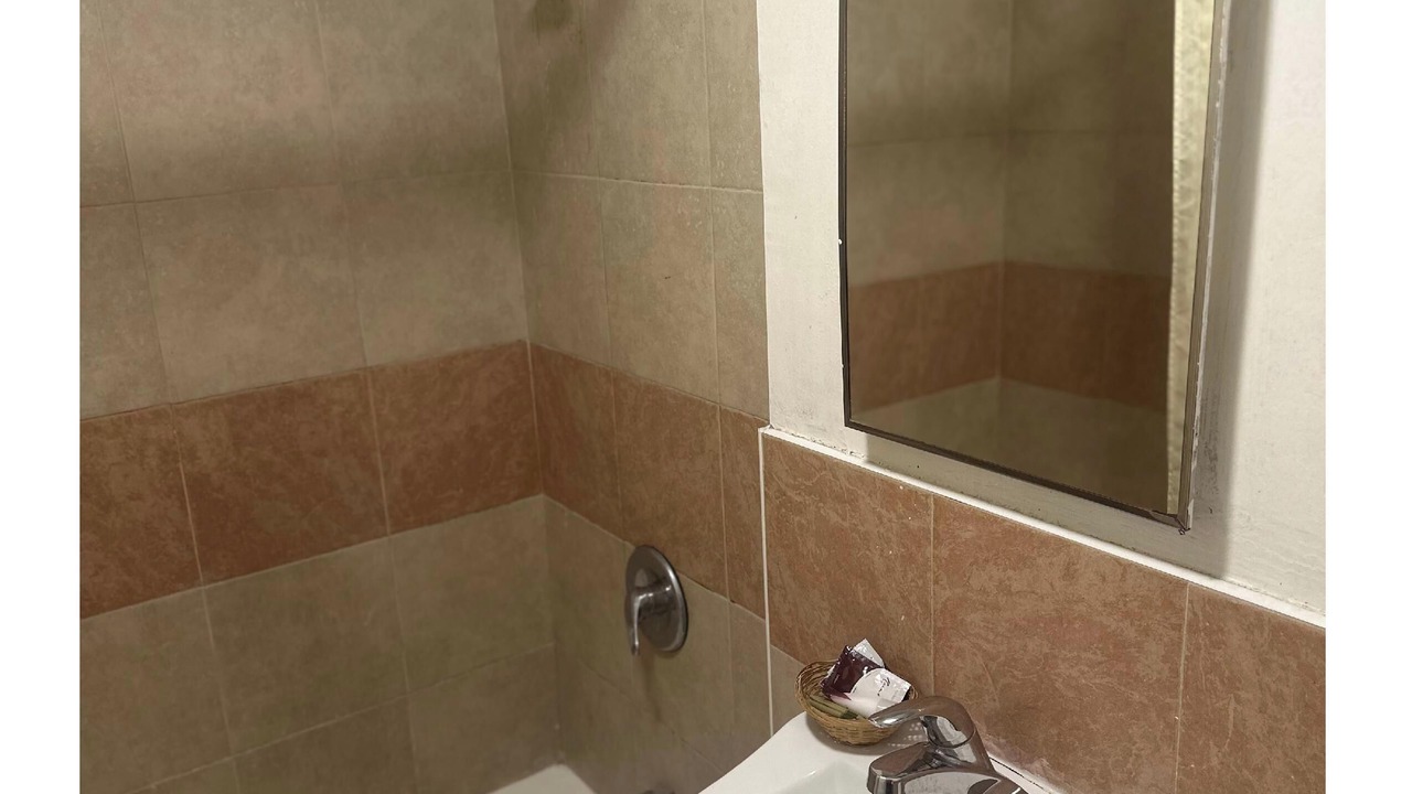 Photo of Bathroom in Little Armenia