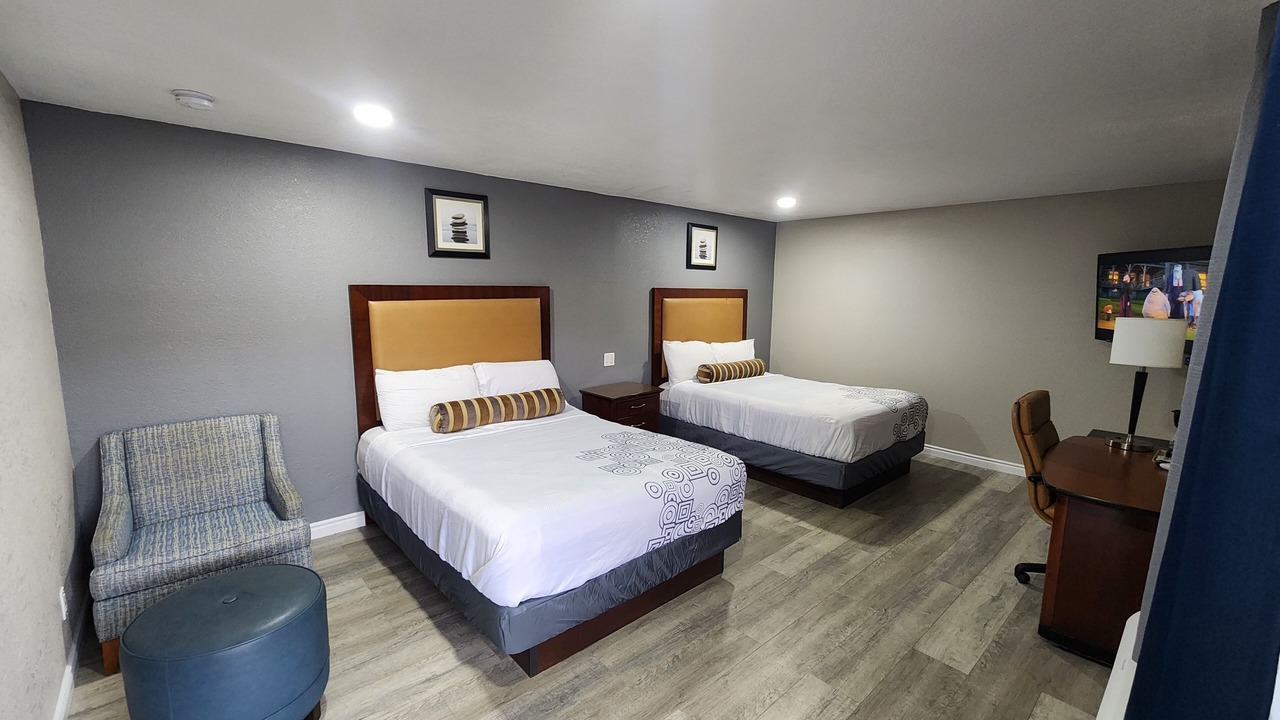 Photo of Bedroom in Barstow