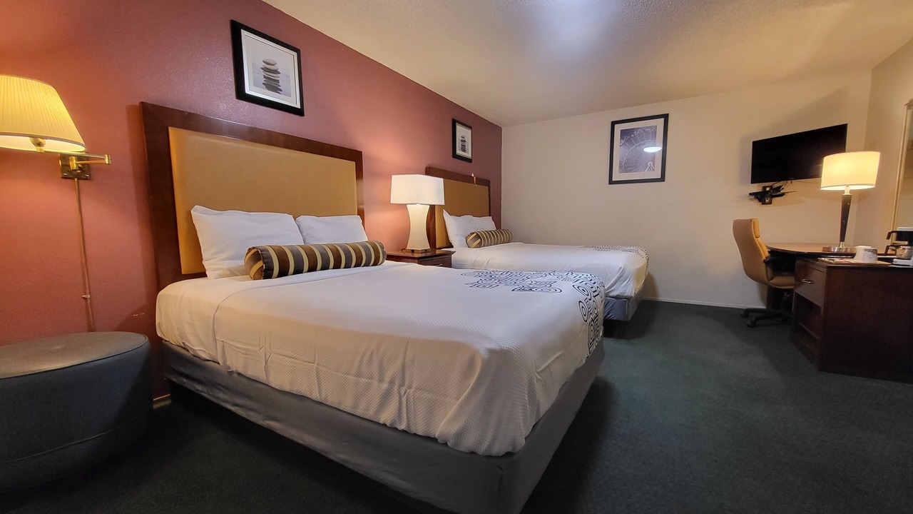 Photo of Bedroom in Barstow