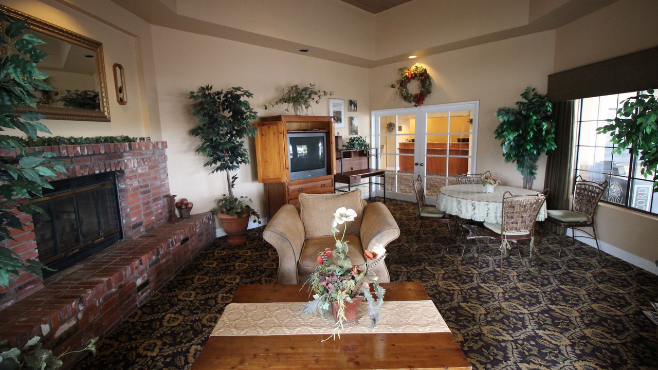 Photo of Livingroom in Lompoc