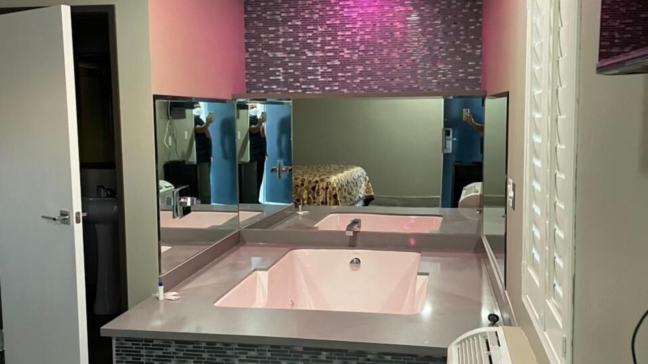 Photo of Bedroom in Lynwood
