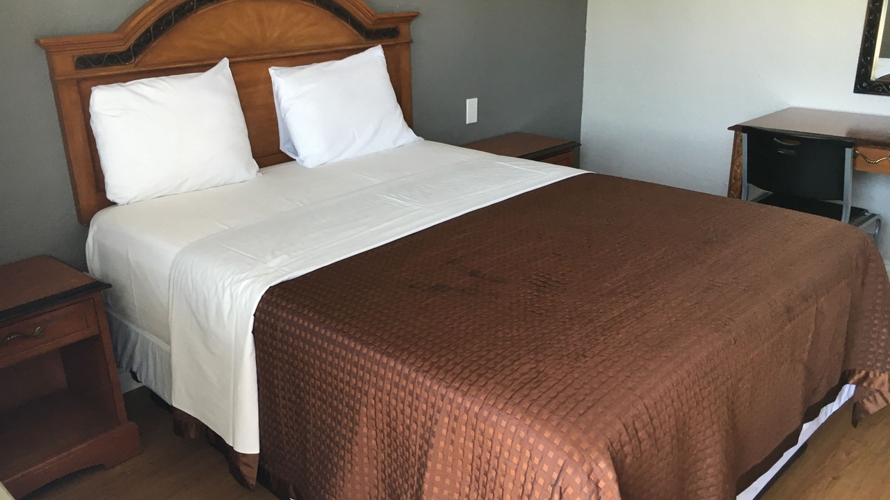 Photo of Bedroom in Lynwood