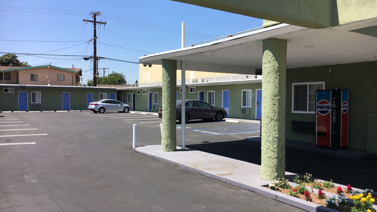 Photo of Outdoor in Lynwood