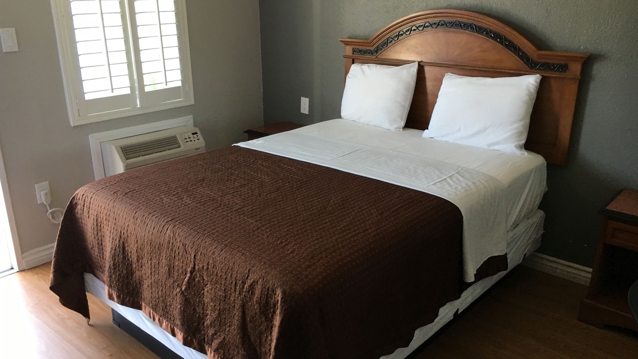 Photo of Bedroom in Lynwood