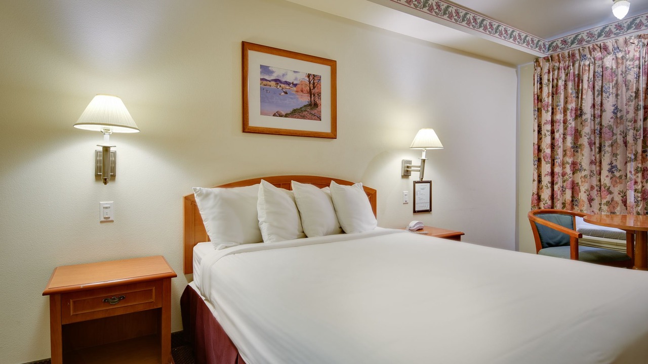 Photo of Bedroom in Hacienda Heights
