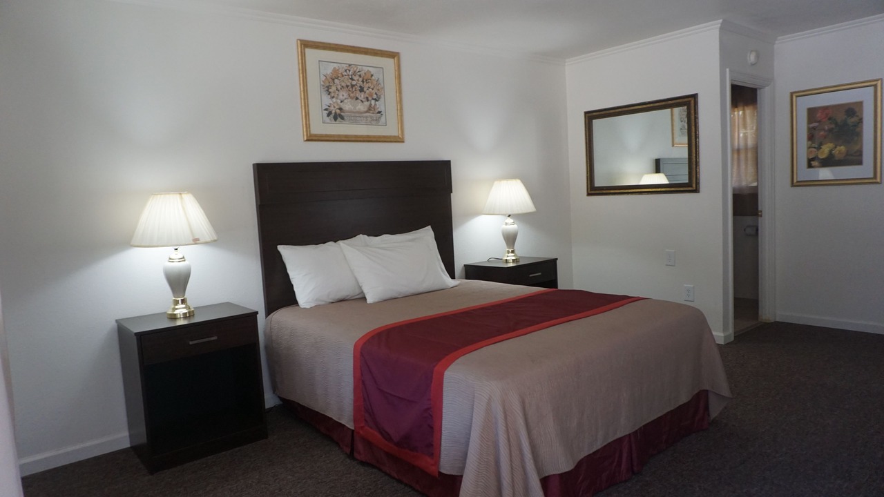 Photo of Bedroom in Willows