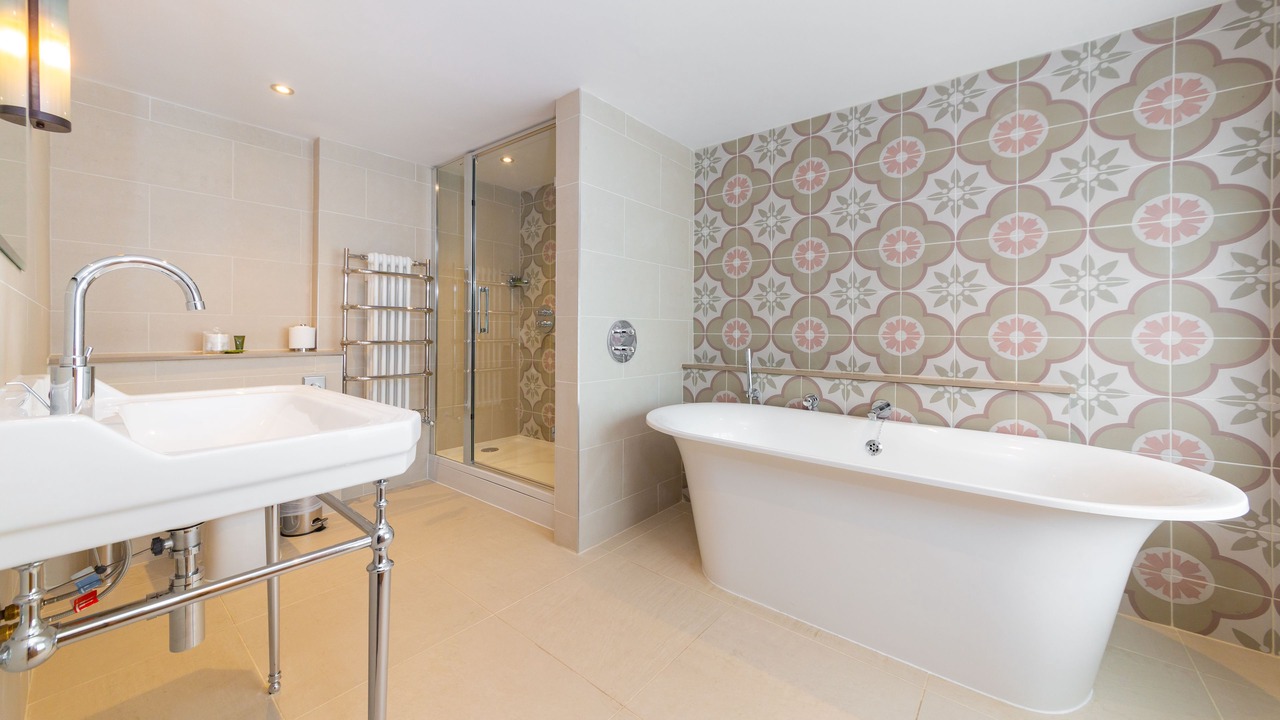 Photo of Bathroom in Harpenden