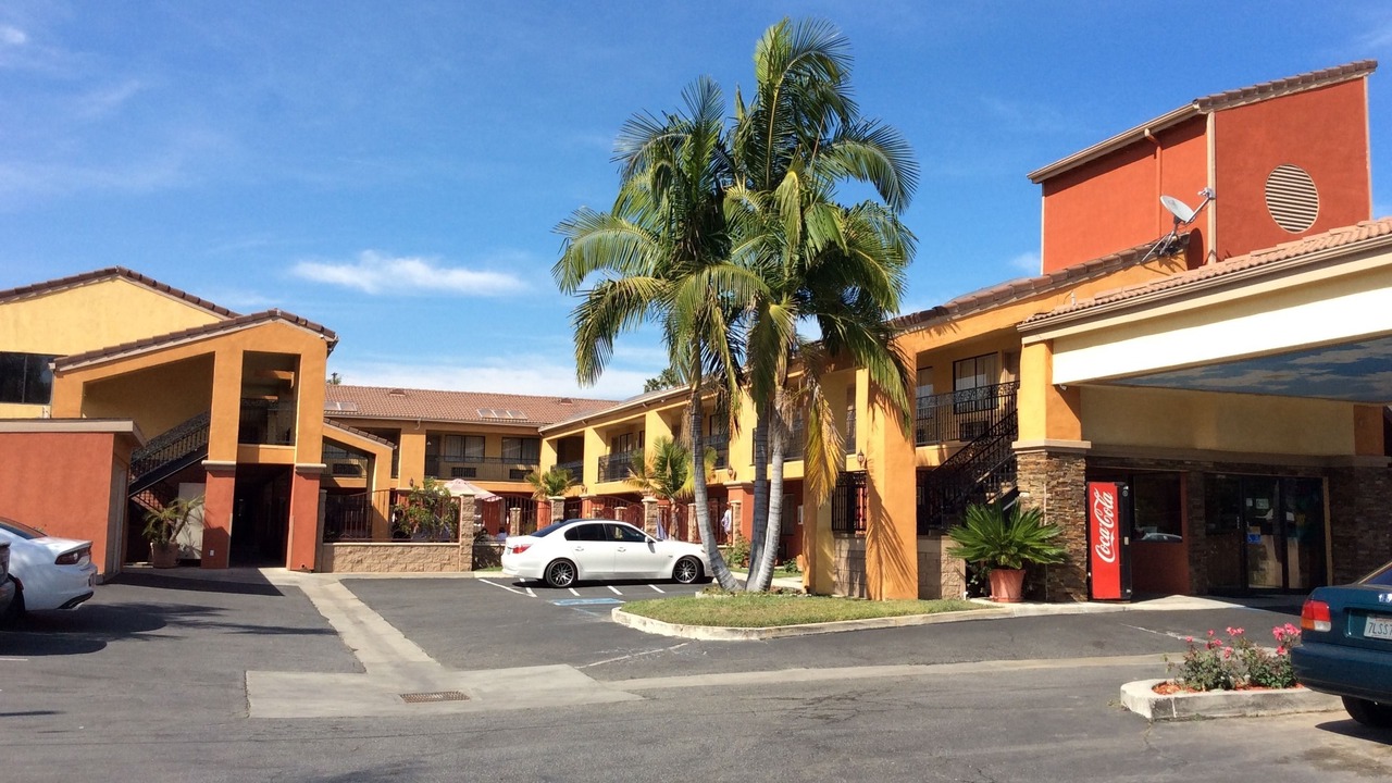 Photo of Outdoor in Valinda