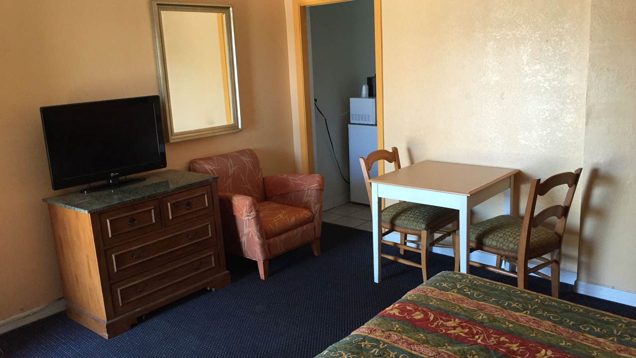 Photo of Bedroom in Indio