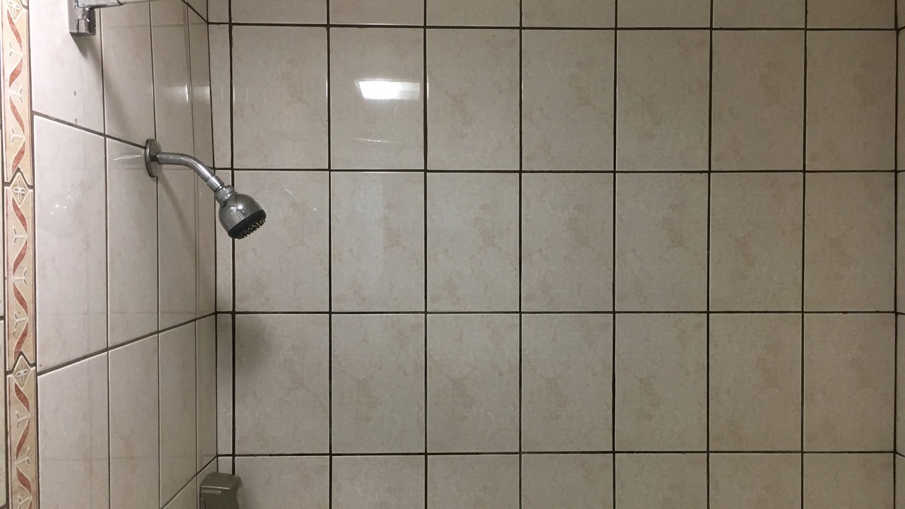 Photo of Bathroom in Delthorne