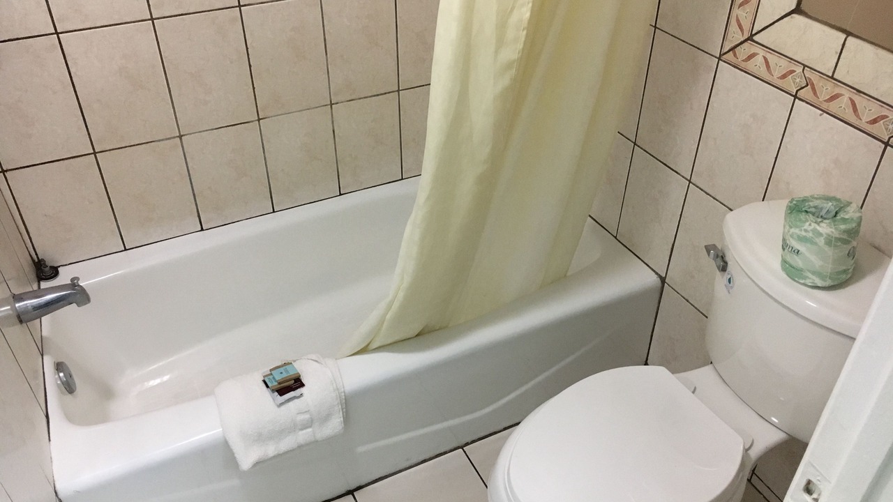 Photo of Bathroom in Delthorne