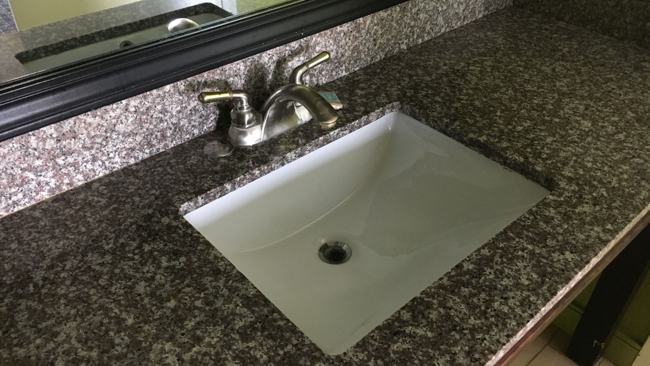 Photo of Bathroom in Delthorne