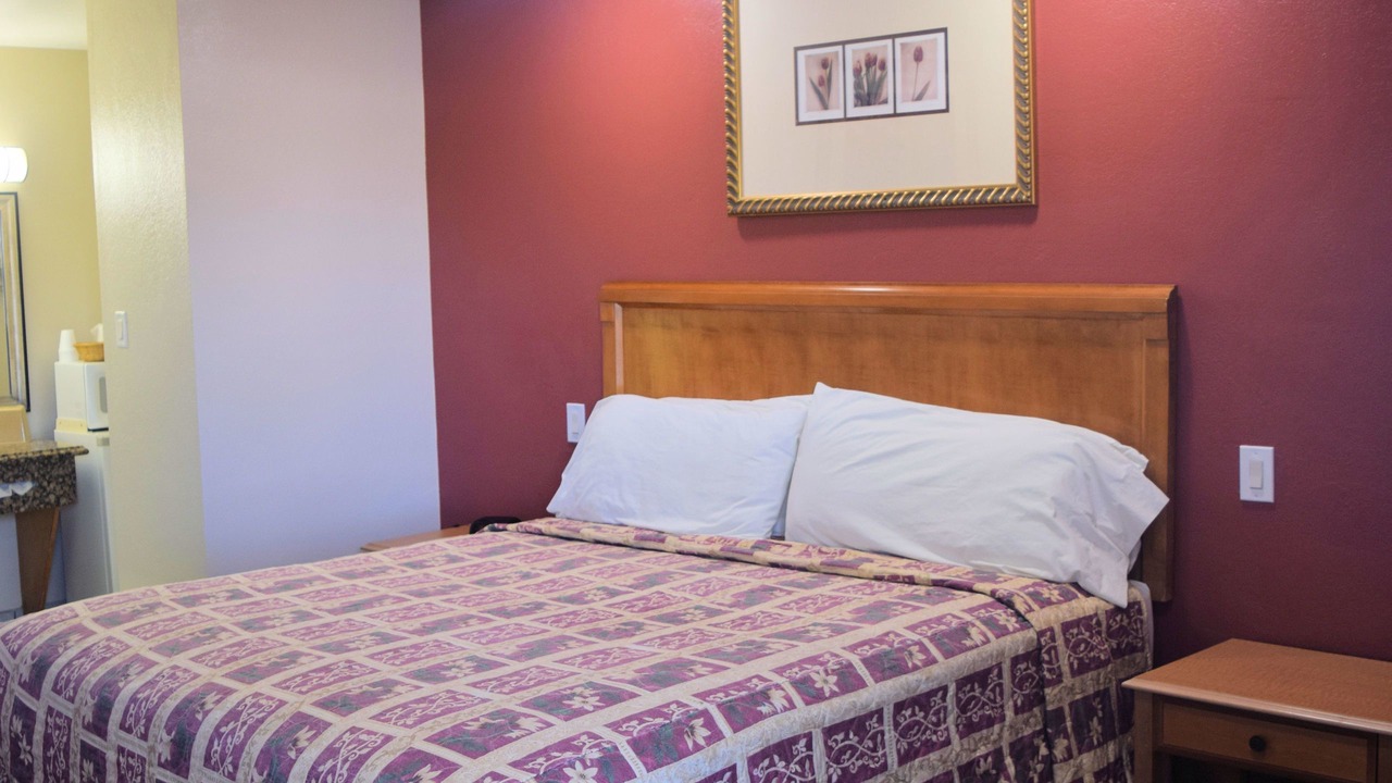 Photo of Bedroom in Taft