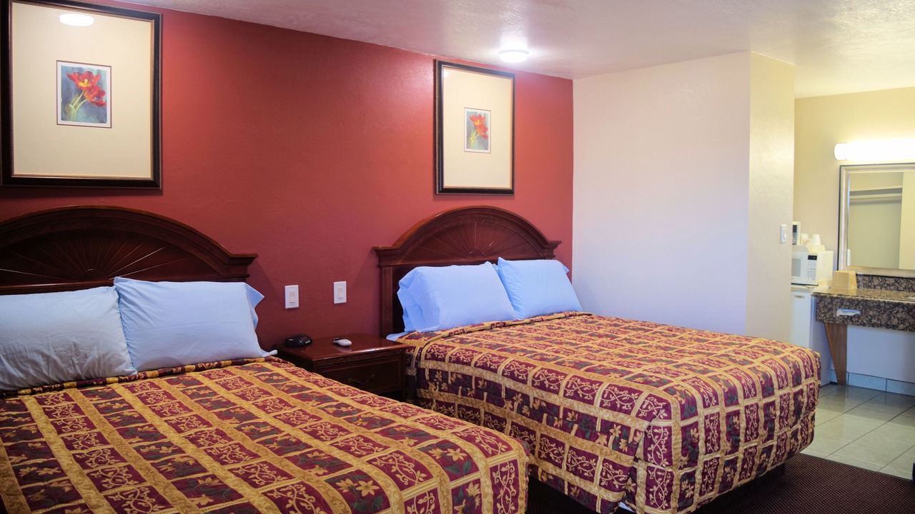 Photo of Bedroom in Taft
