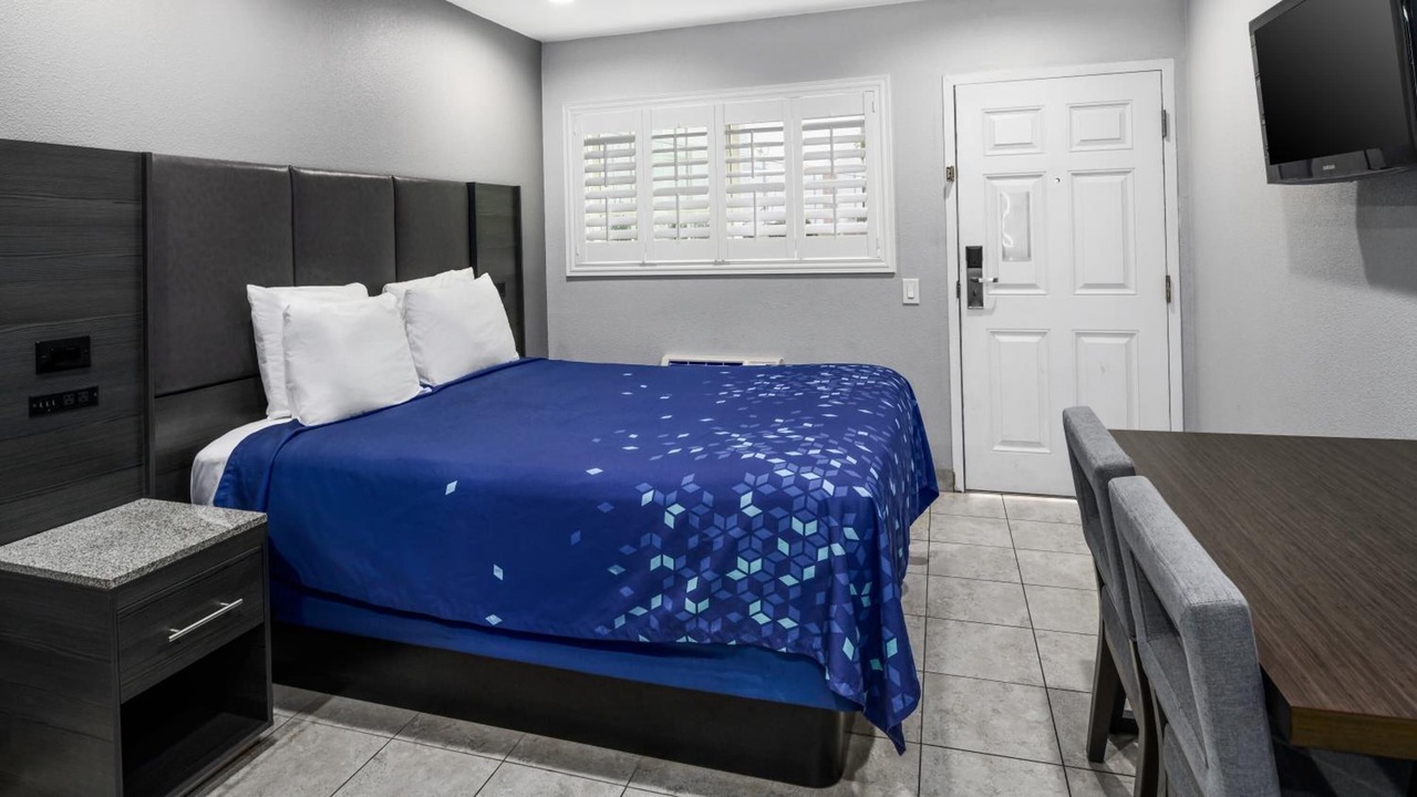 Photo of Bedroom in Carlsbad Village