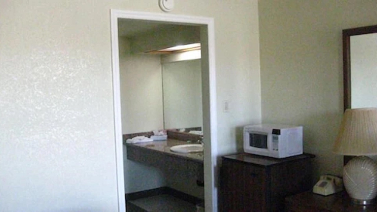 Photo of Kitchen in Barstow