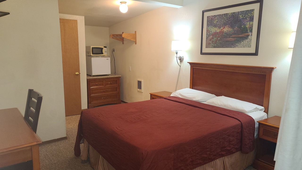 Photo of Bedroom in Willow Creek