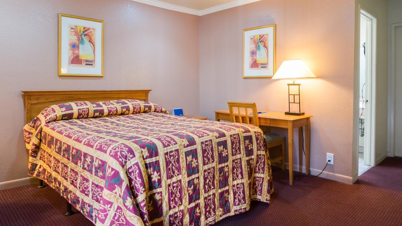 Photo of Bedroom in Lynwood