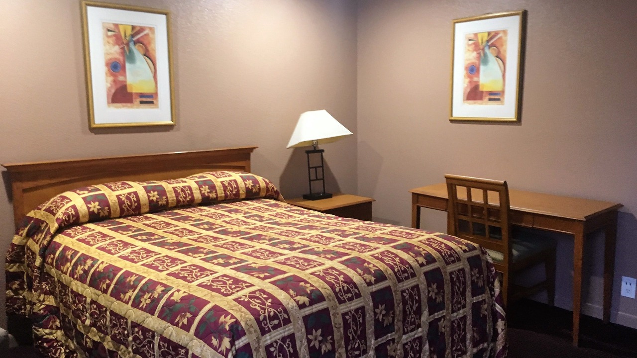 Photo of Bedroom in Lynwood