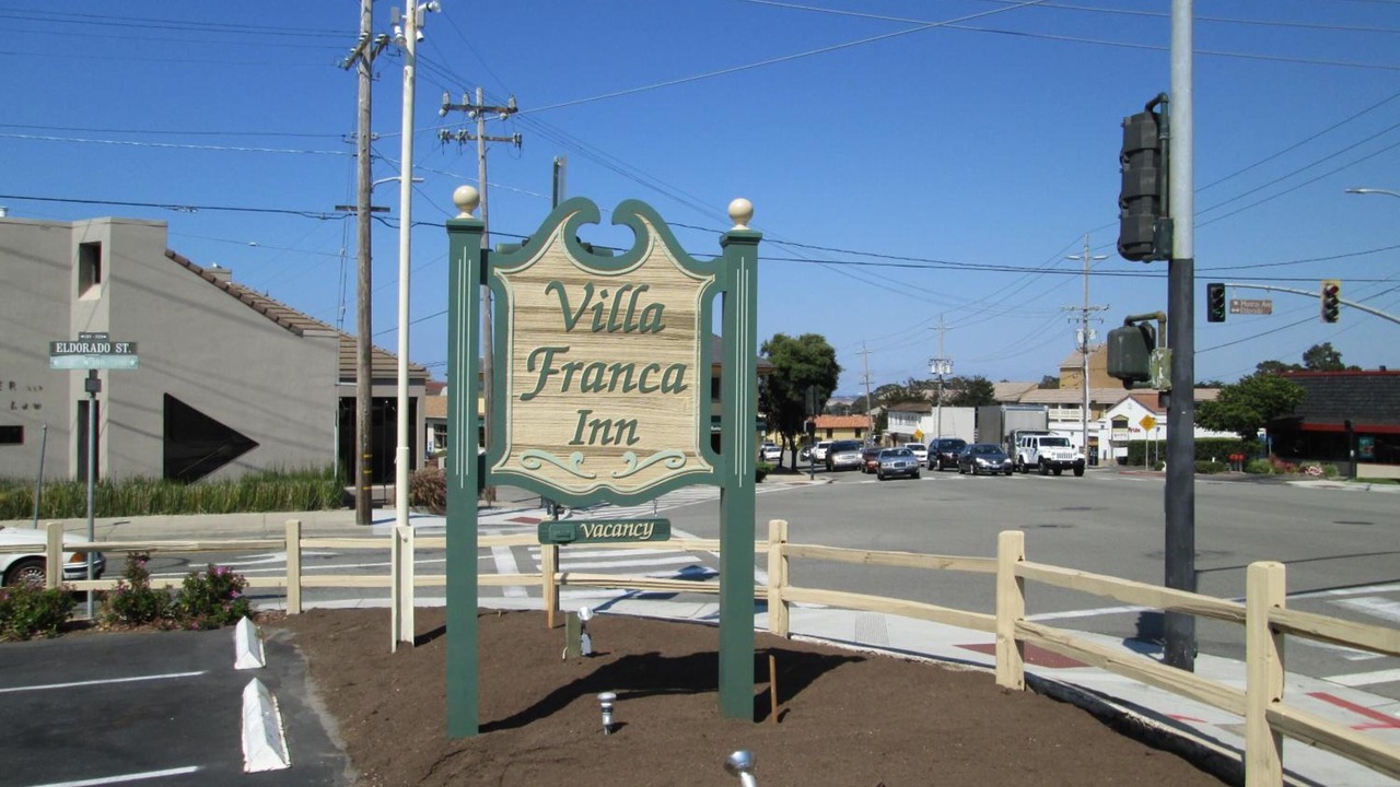 Photo of Others in Munras Avenue