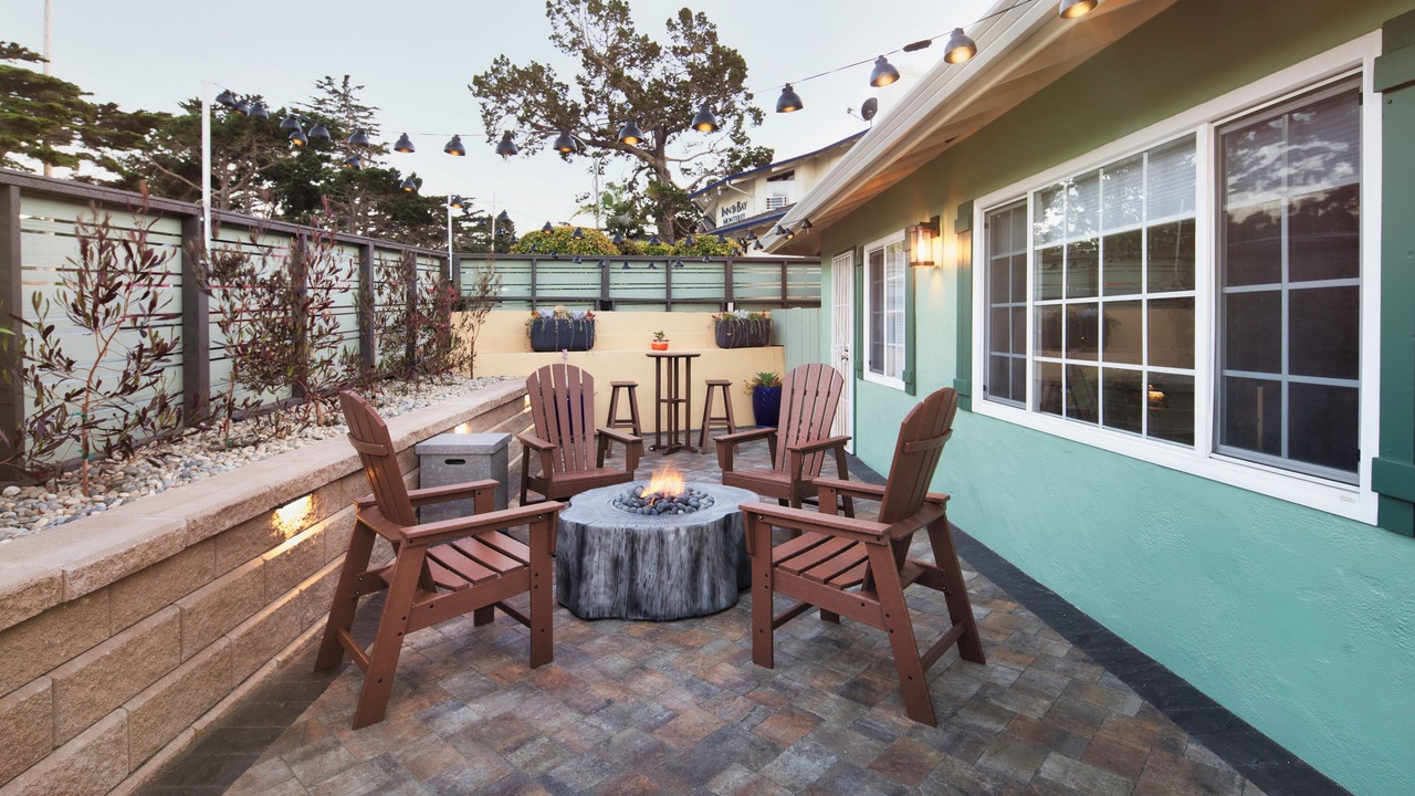 Photo of Patio Balcony in Munras Avenue