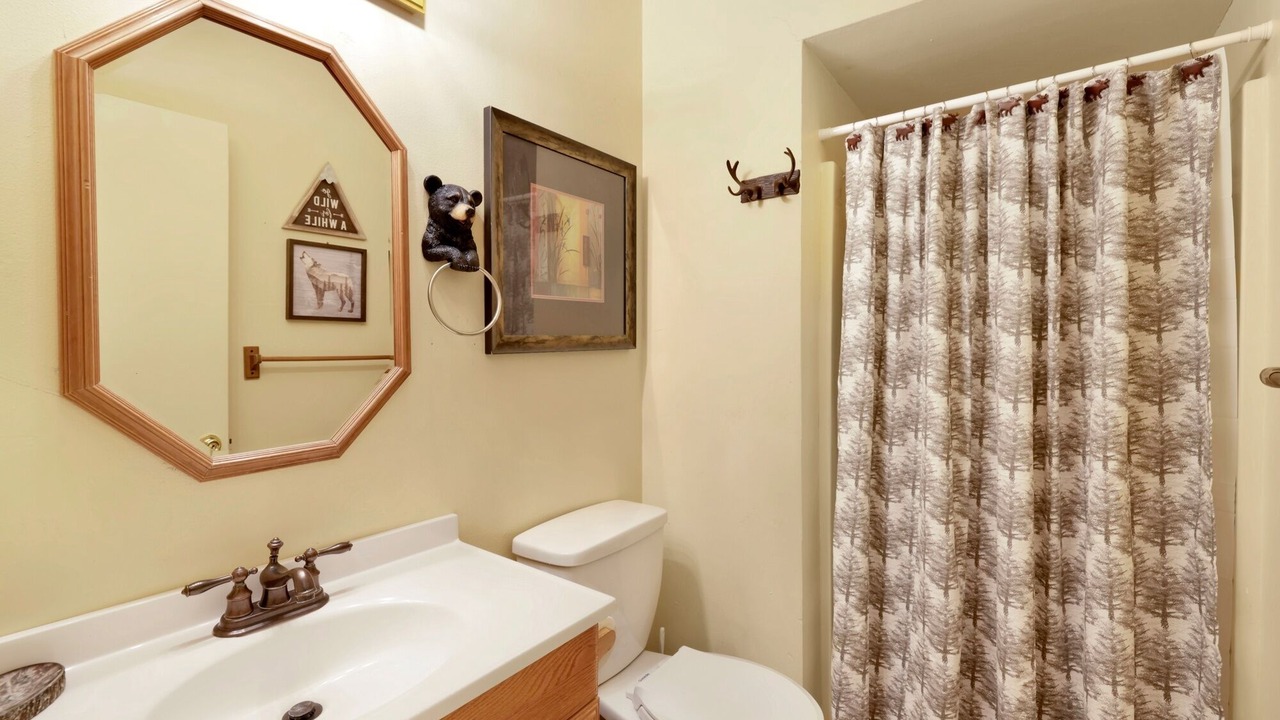 Photo of Bathroom in Eagle Mountain Estates