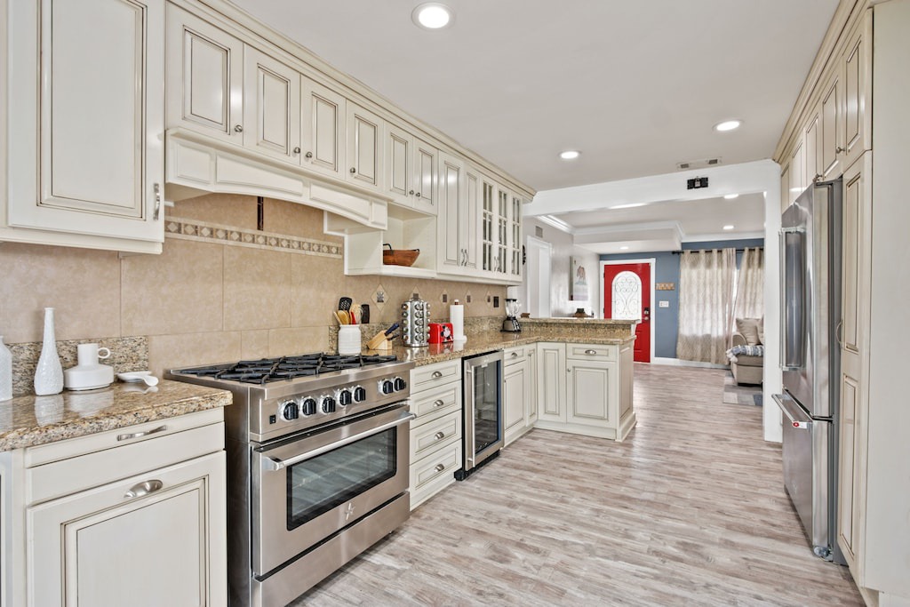 Photo of Kitchen in Anaheim Colony Historic District