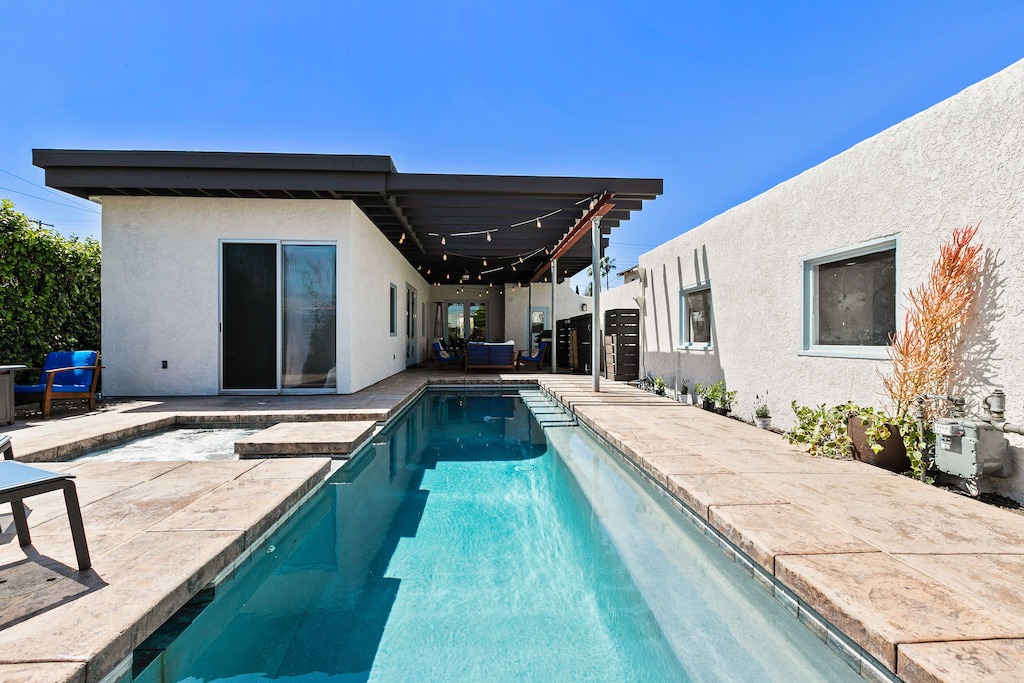 Photo of Outdoor in Kensington