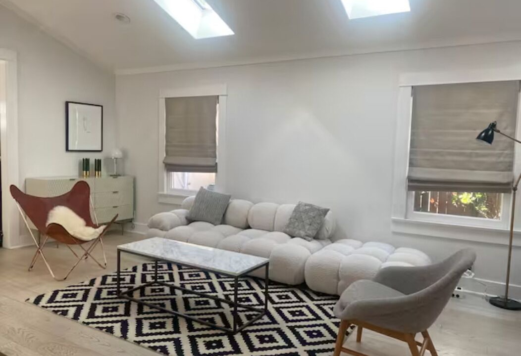 Photo of Livingroom in West Los Angeles