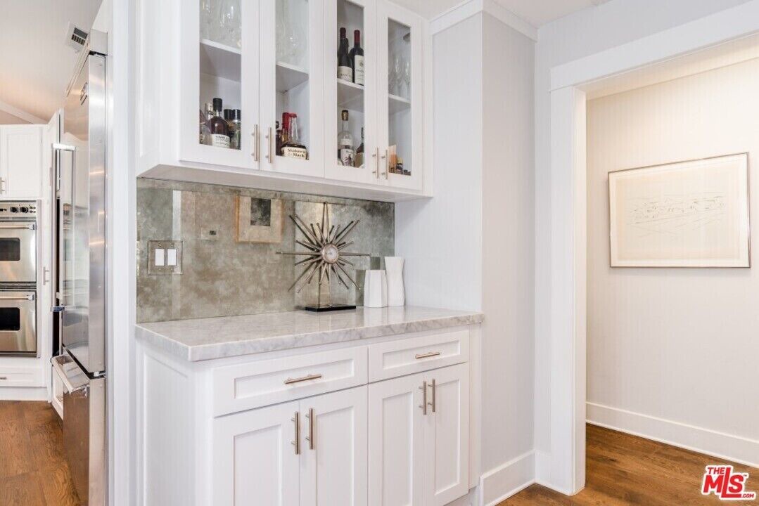 Photo of Kitchen in West Los Angeles