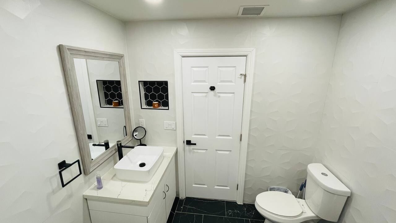Photo of Bathroom in Central Escondido