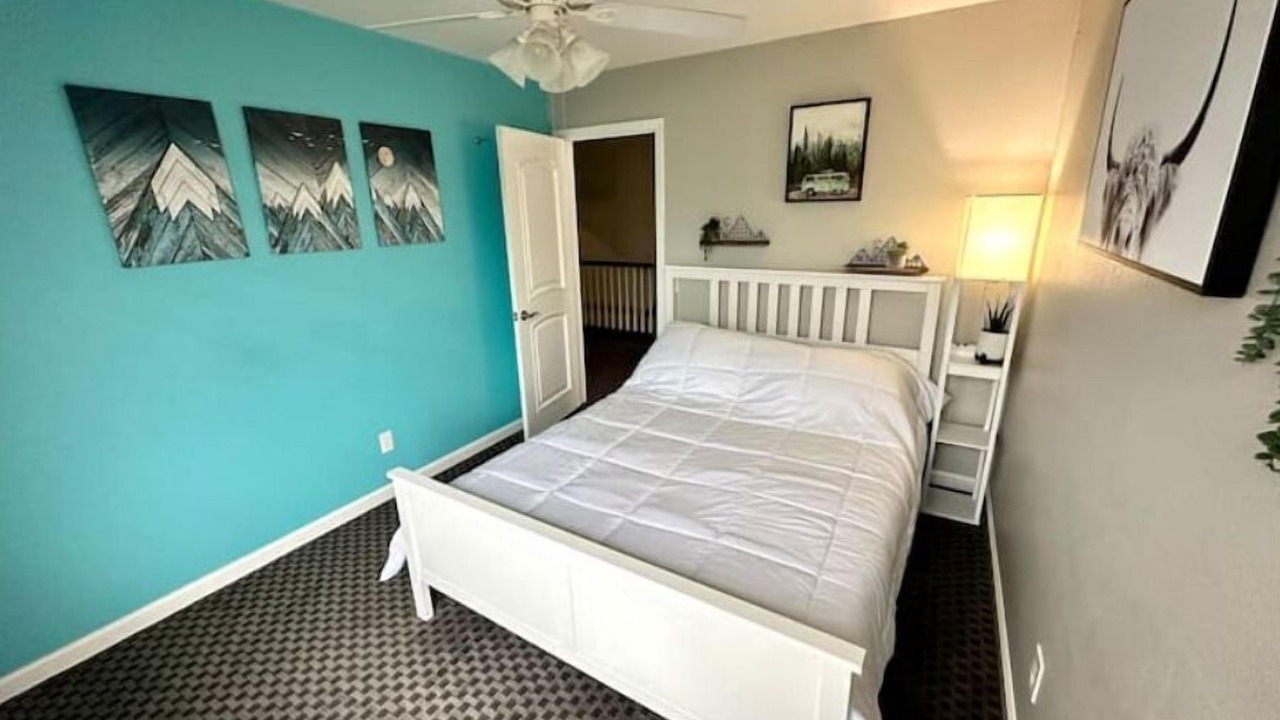 Photo of Bedroom in Lake Elsinore