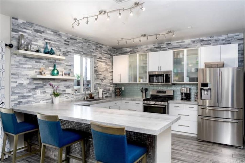 Photo of Kitchen in Lake Elsinore