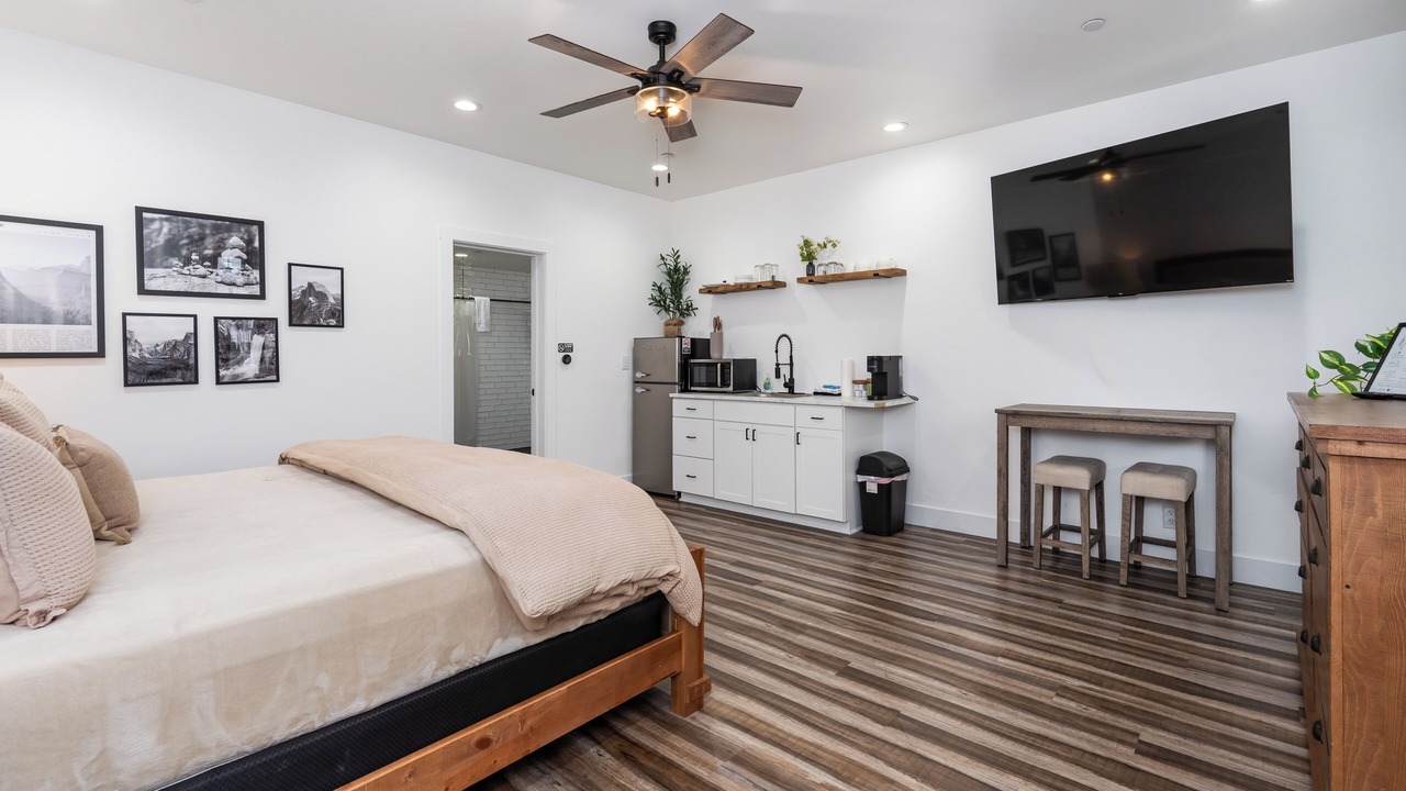 Photo of Bedroom in Oakhurst