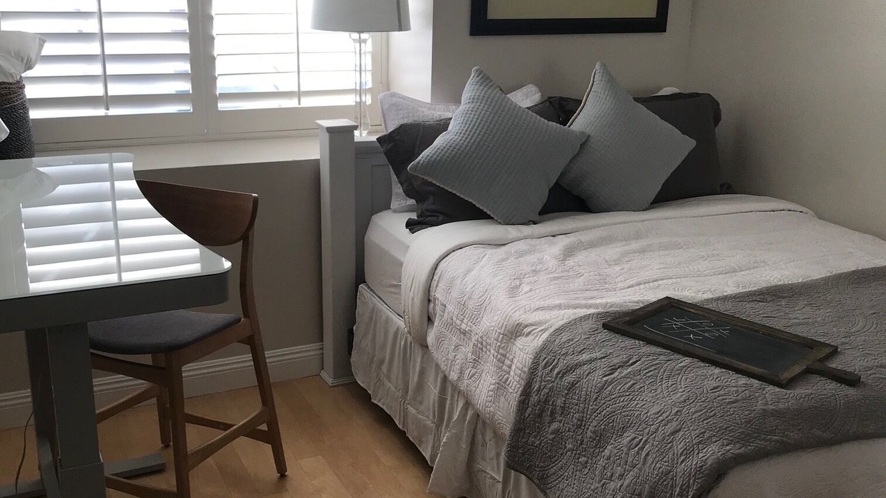 Photo of Bedroom in Agoura Hills