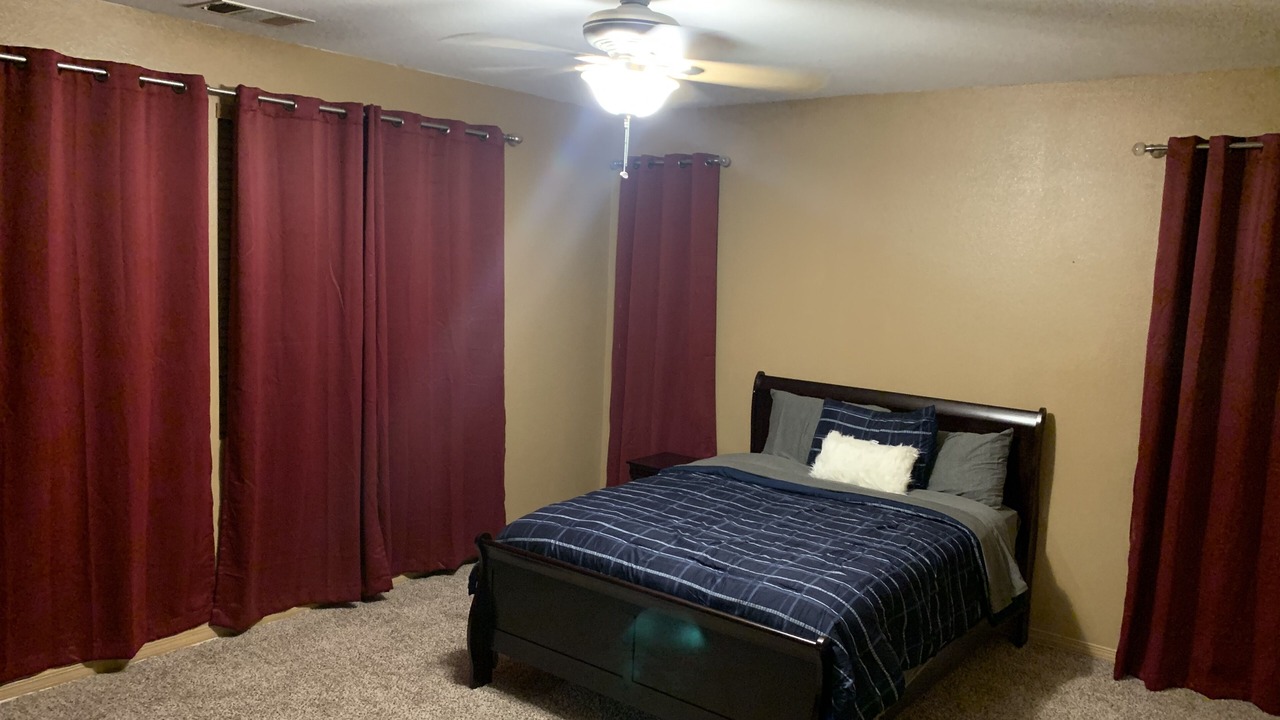 Photo of Bedroom in Palmdale