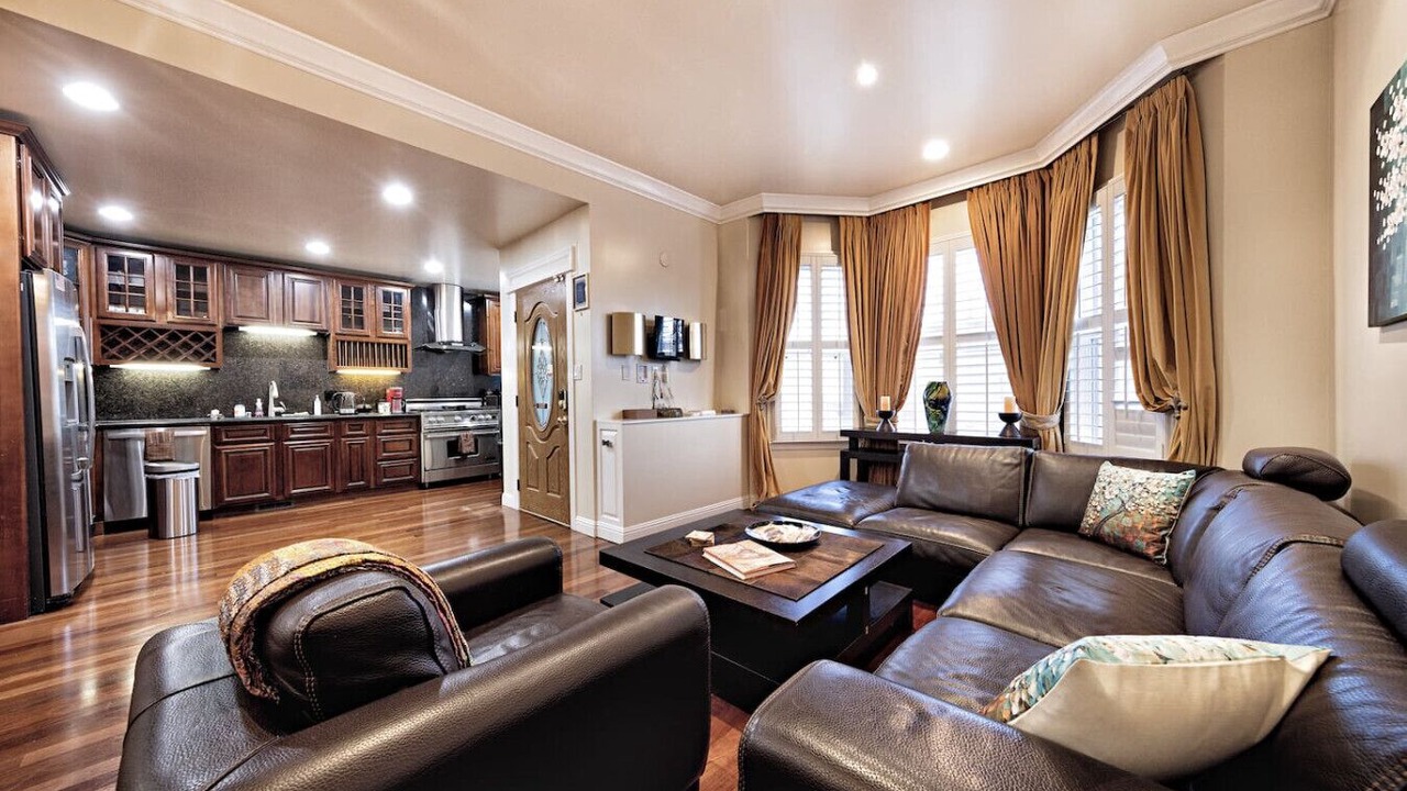 Photo of Livingroom in Little Russia