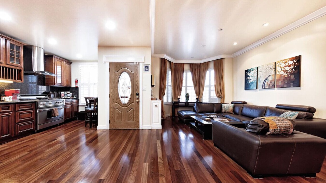 Photo of Livingroom in Little Russia