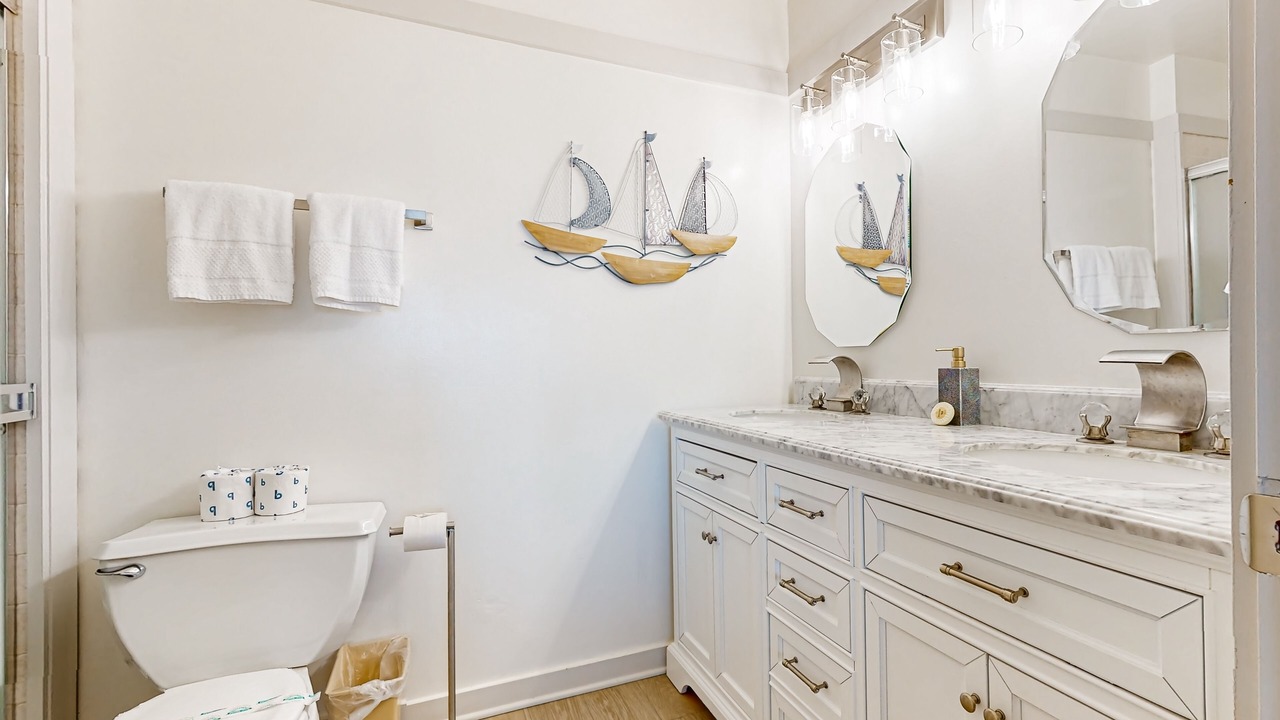 Photo of Bathroom in Castroville
