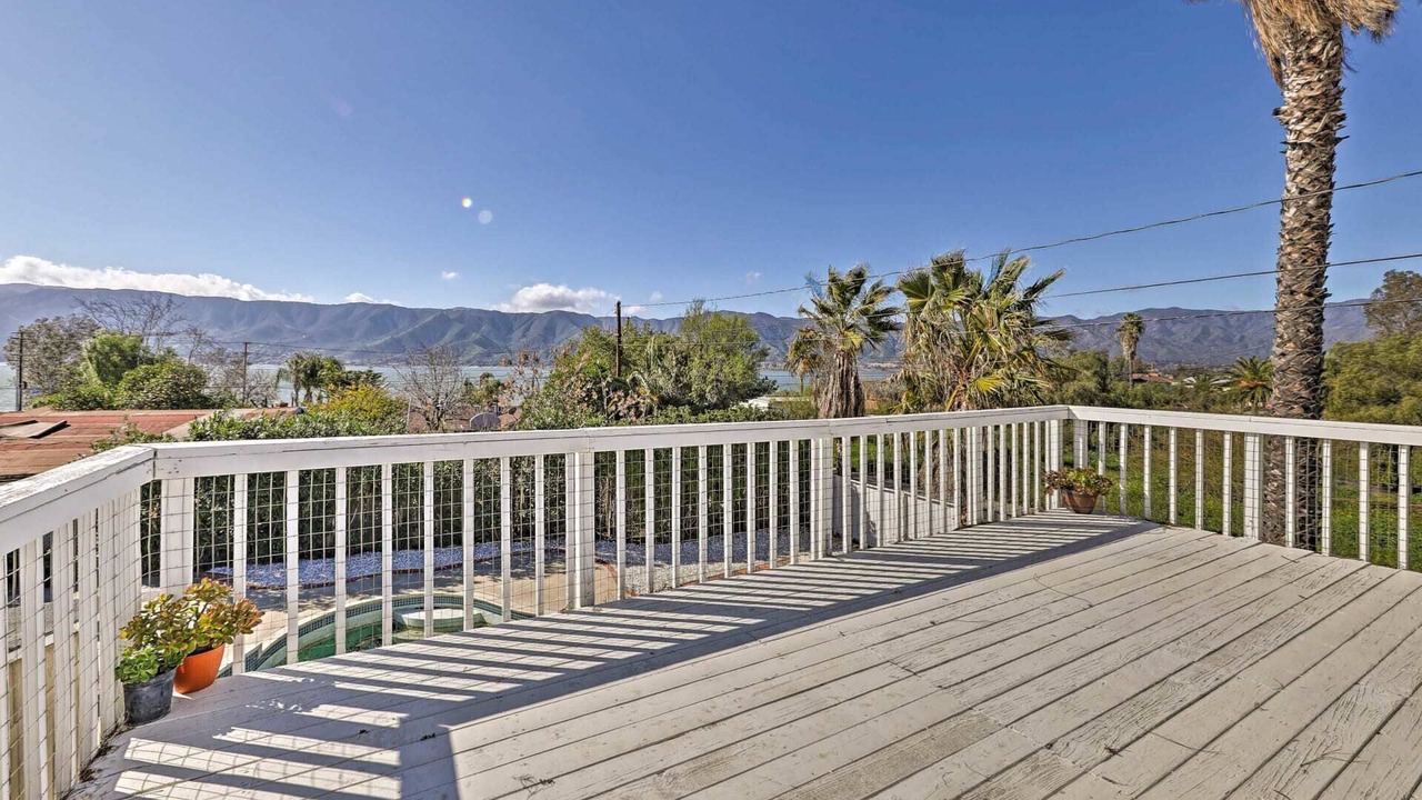 Photo of Patio Balcony in Lake Elsinore