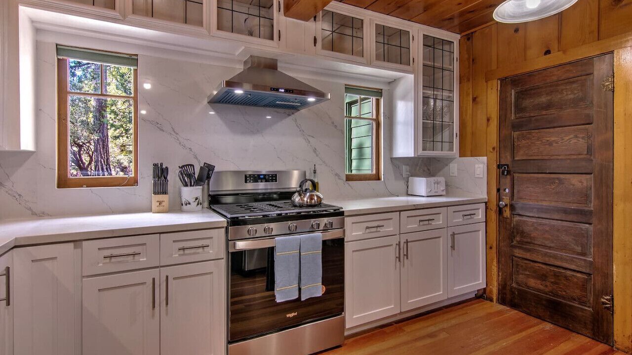 Photo of Kitchen in Idyllwild
