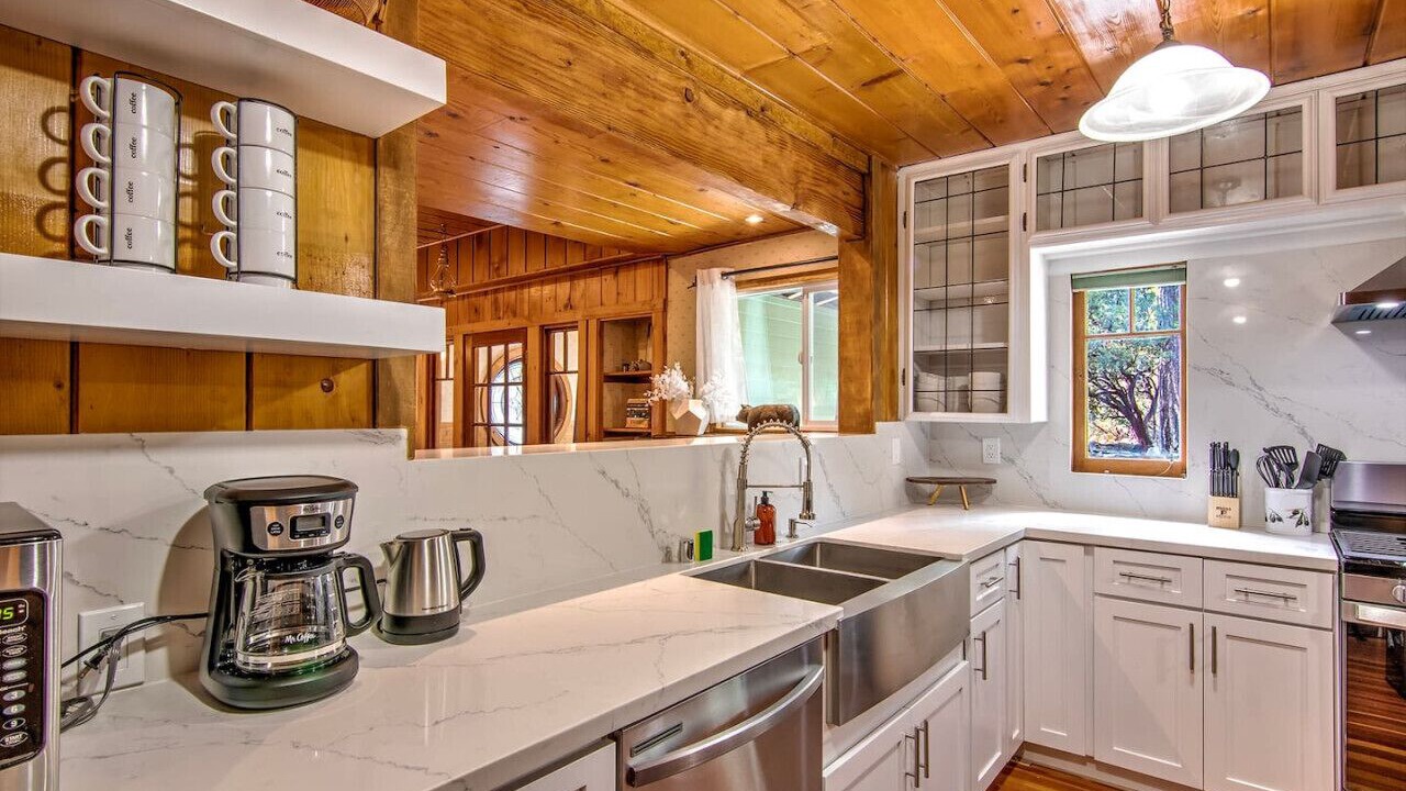Photo of Kitchen in Idyllwild